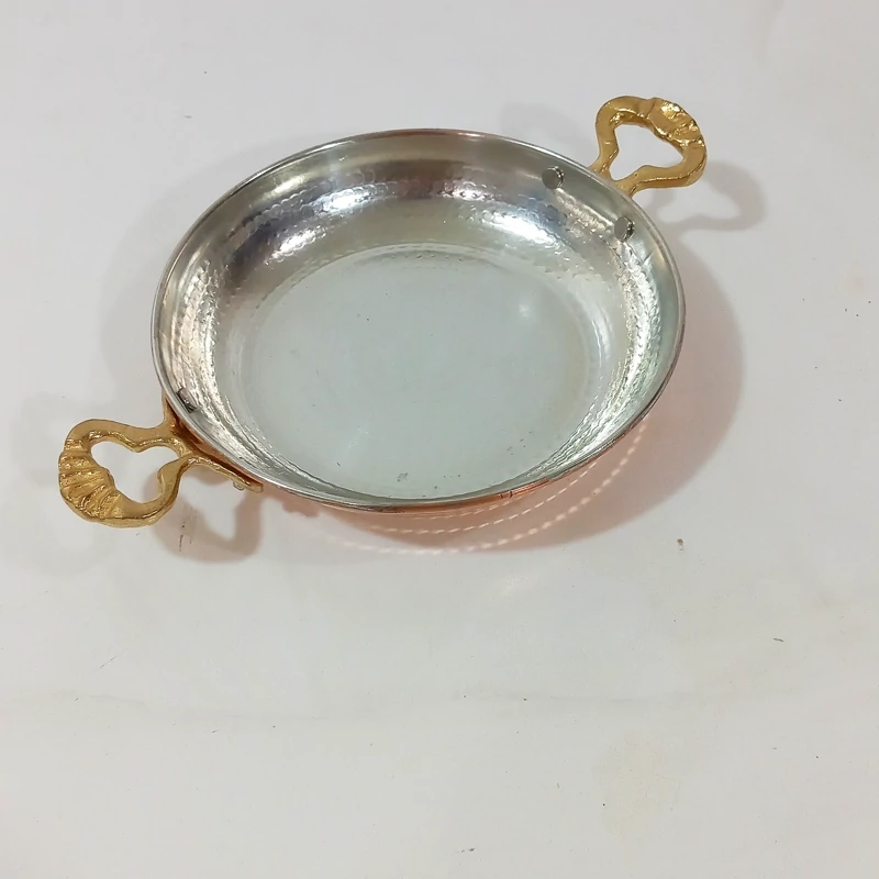 ماهی تابه مسی دو دسته برنجی زنجان چکش کاری شده داخل قلع قطر 18