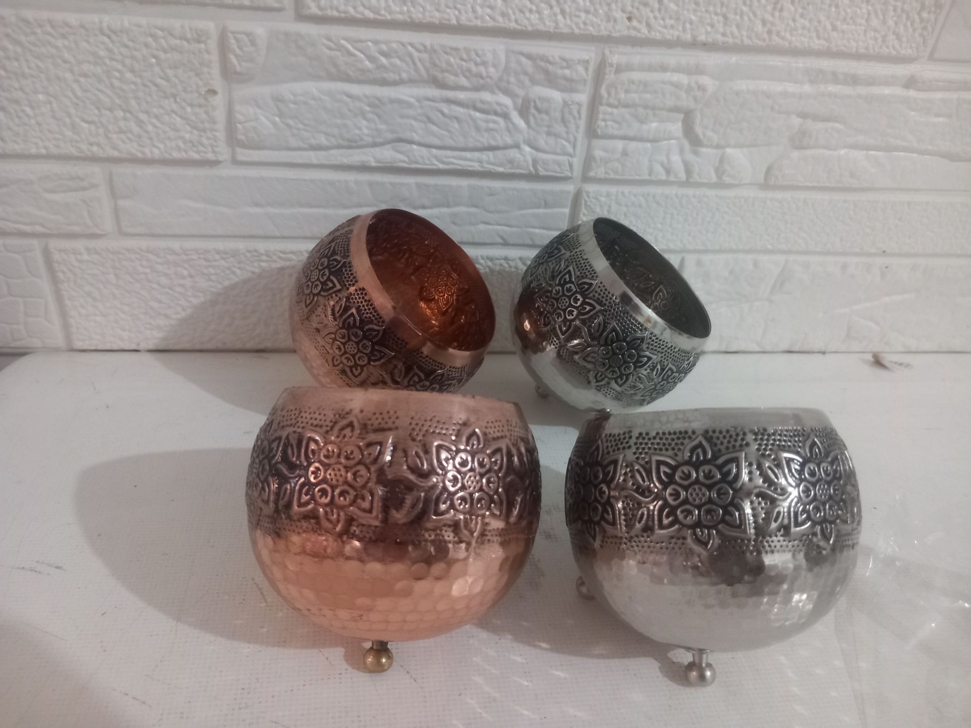 گوی مسی گلبرگ ۶ عددی سایز بزرگ سیاه قلم گل برجسته نانو