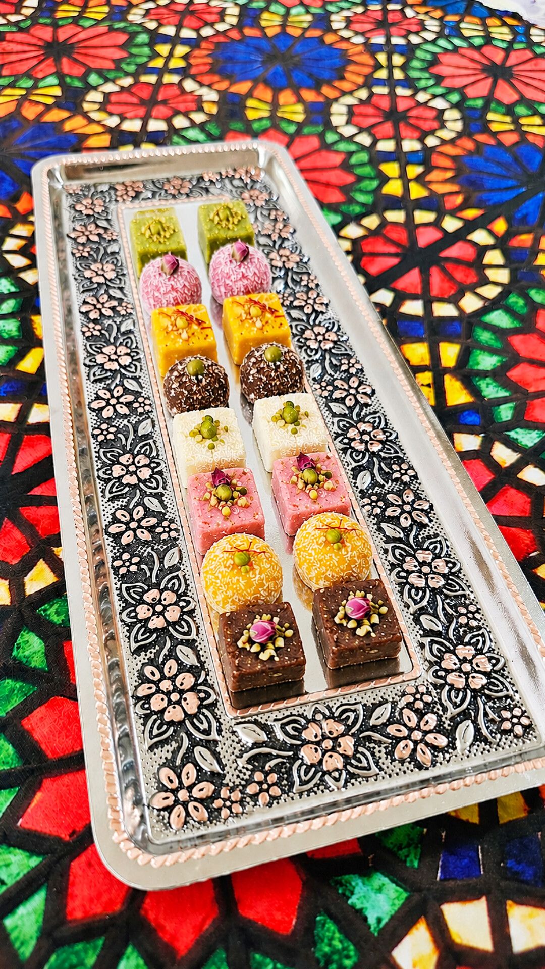رولت خوری گلبرگ مسی کروم تراش با گل های مسی نانو شده کار شیک و ضخیم