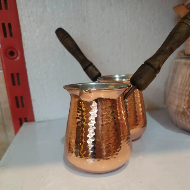 قهوه جوش مسی و شیر جوش مسی چکشی متوسط دسته چوبی مسی نانو رنگ ثابت چکشی
