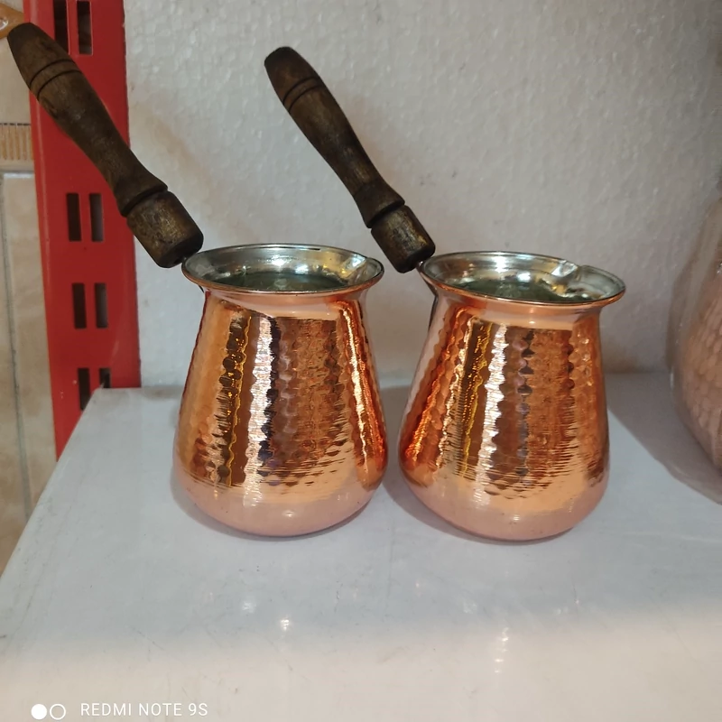 قهوه جوش مسی و  شیر جوش مسی چکشی متوسط دسته چوبی مسی نانو رنگ ثابت چکشی