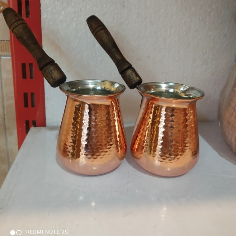 قهوه جوش مسی و شیر جوش مسی چکشی متوسط دسته چوبی مسی نانو رنگ ثابت چکشی
